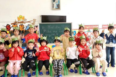 Khám phá sáng tạo cùng hoạt động STEAM: “Chiếc mũ xinh của bé” – Lớp 5 tuổi B